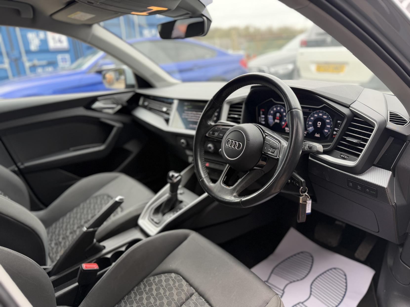 Audi A1 1.0 TFSI 25 Sport Sportback 5dr Petrol S Tronic Euro 6 (s/s) (95 ps)