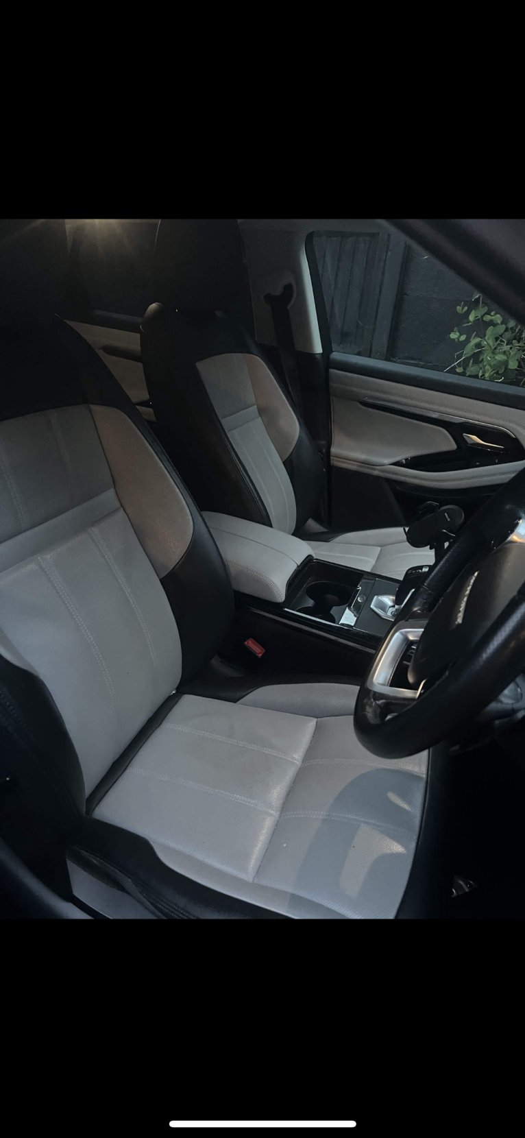 Land Rover Range Rover Evoque 2.0 D180 MHEV R-Dynamic SE SUV 5dr Diesel Auto 4WD Euro 6 (s/s) (180 ps)