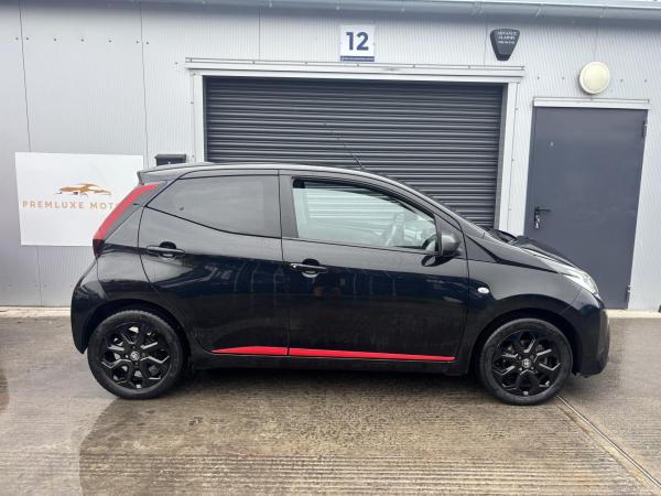Toyota AYGO 1.0 VVT-i x-trend Funroof 5dr Petrol x-shift Euro 6 (71 ps)