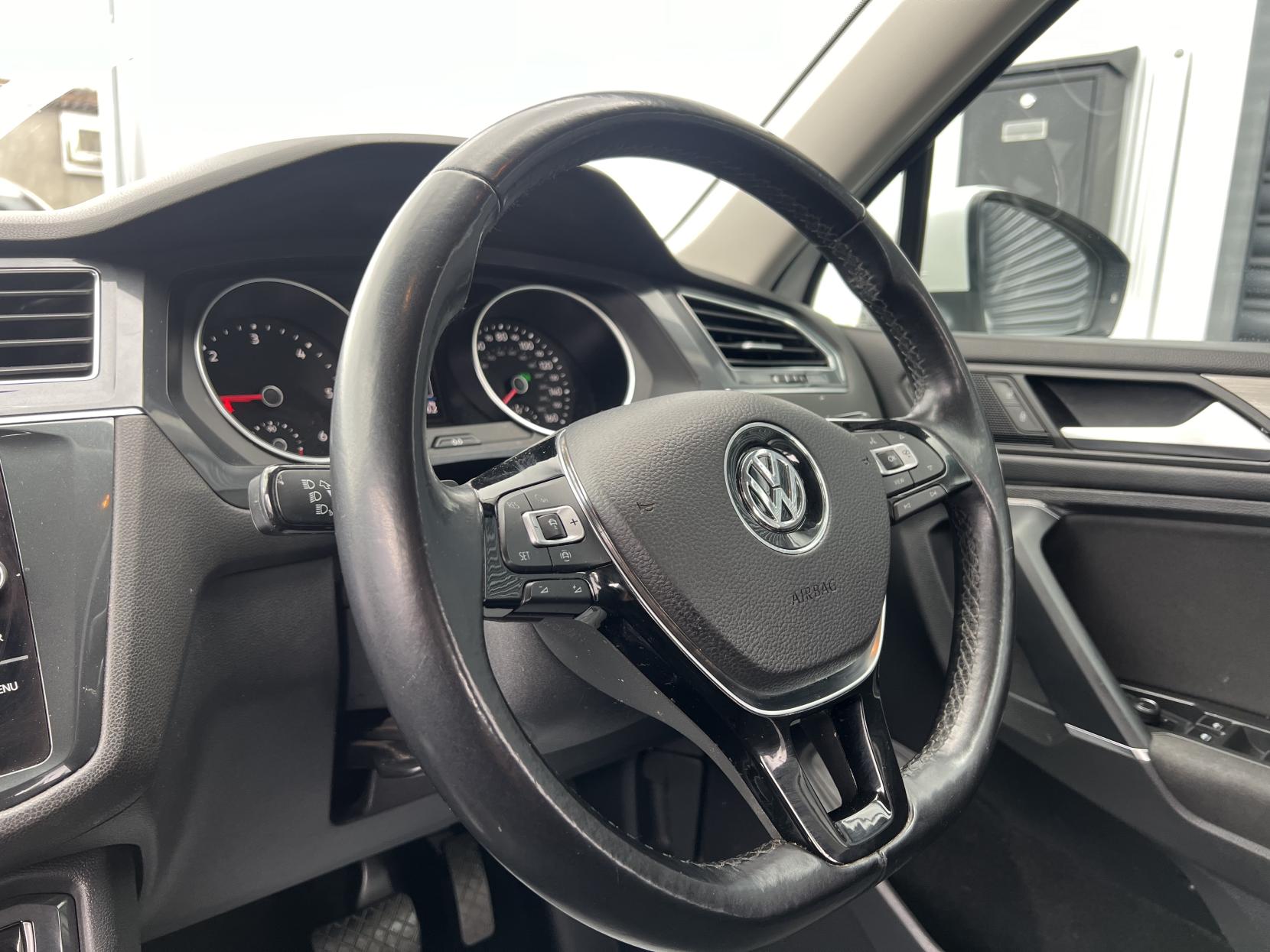 Volkswagen Tiguan Allspace 2.0 TDI Match SUV 5dr Diesel DSG 4Motion Euro 6 (s/s) (150 ps)