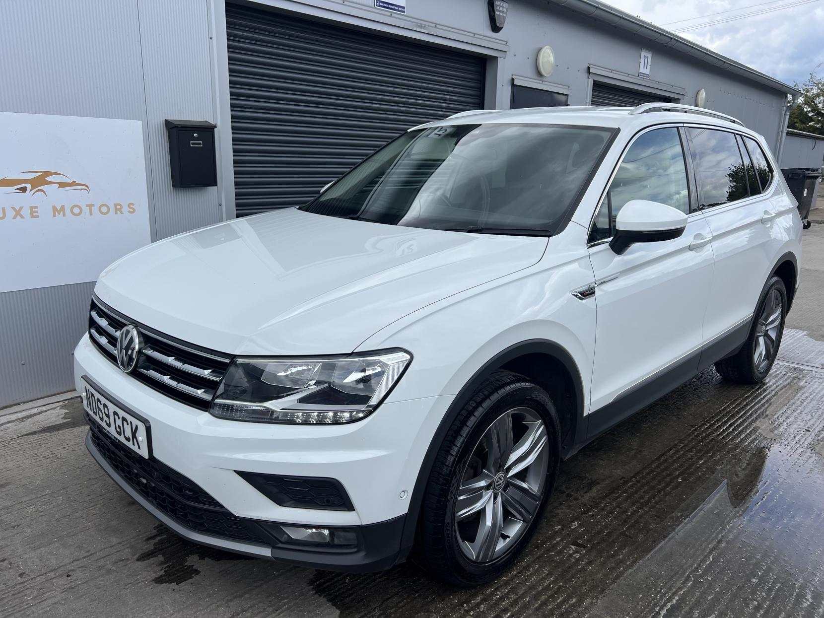 Volkswagen Tiguan Allspace 2.0 TDI Match SUV 5dr Diesel DSG 4Motion Euro 6 (s/s) (150 ps)