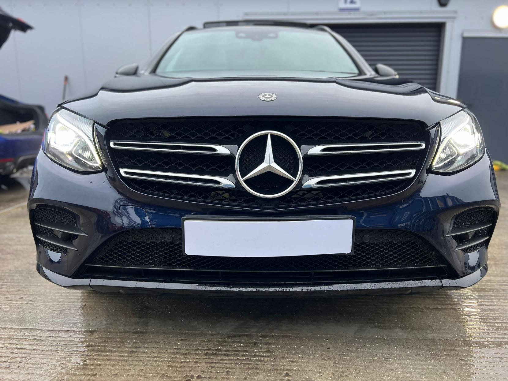 Mercedes-Benz GLC 2.1 GLC220d AMG Line (Premium) SUV 5dr Diesel G-Tronic 4MATIC Euro 6 (s/s) (170 ps)