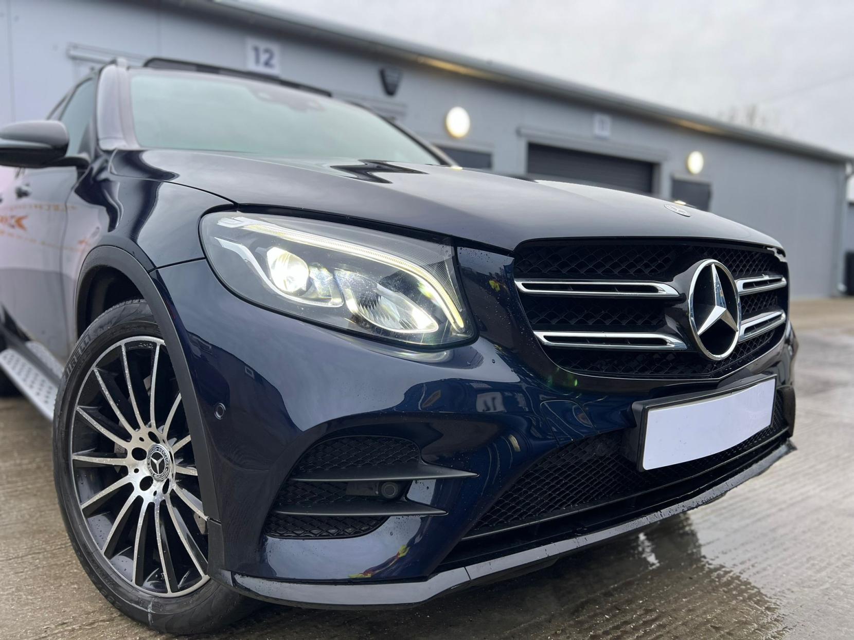 Mercedes-Benz GLC 2.1 GLC220d AMG Line (Premium) SUV 5dr Diesel G-Tronic 4MATIC Euro 6 (s/s) (170 ps)