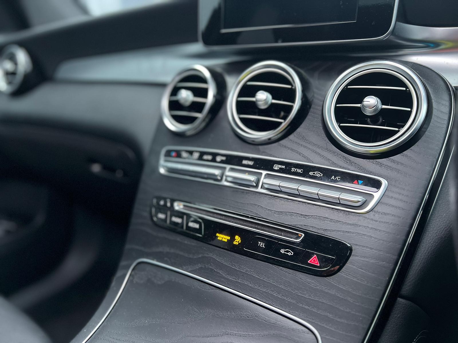 Mercedes-Benz GLC 2.1 GLC220d AMG Line (Premium) SUV 5dr Diesel G-Tronic 4MATIC Euro 6 (s/s) (170 ps)