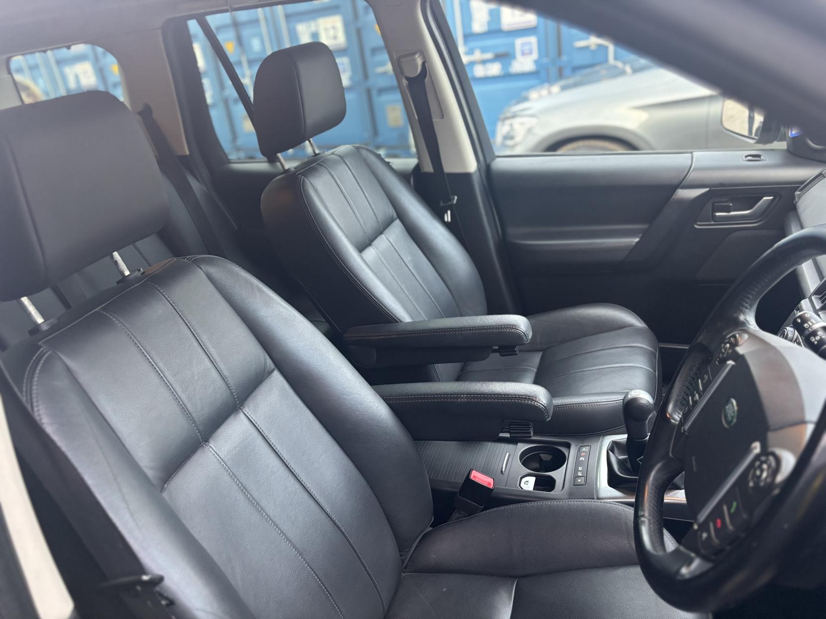 Land Rover Freelander 2 2.2 TD4 GS SUV 5dr Diesel Manual 4WD Euro 5 (s/s) (150 ps)