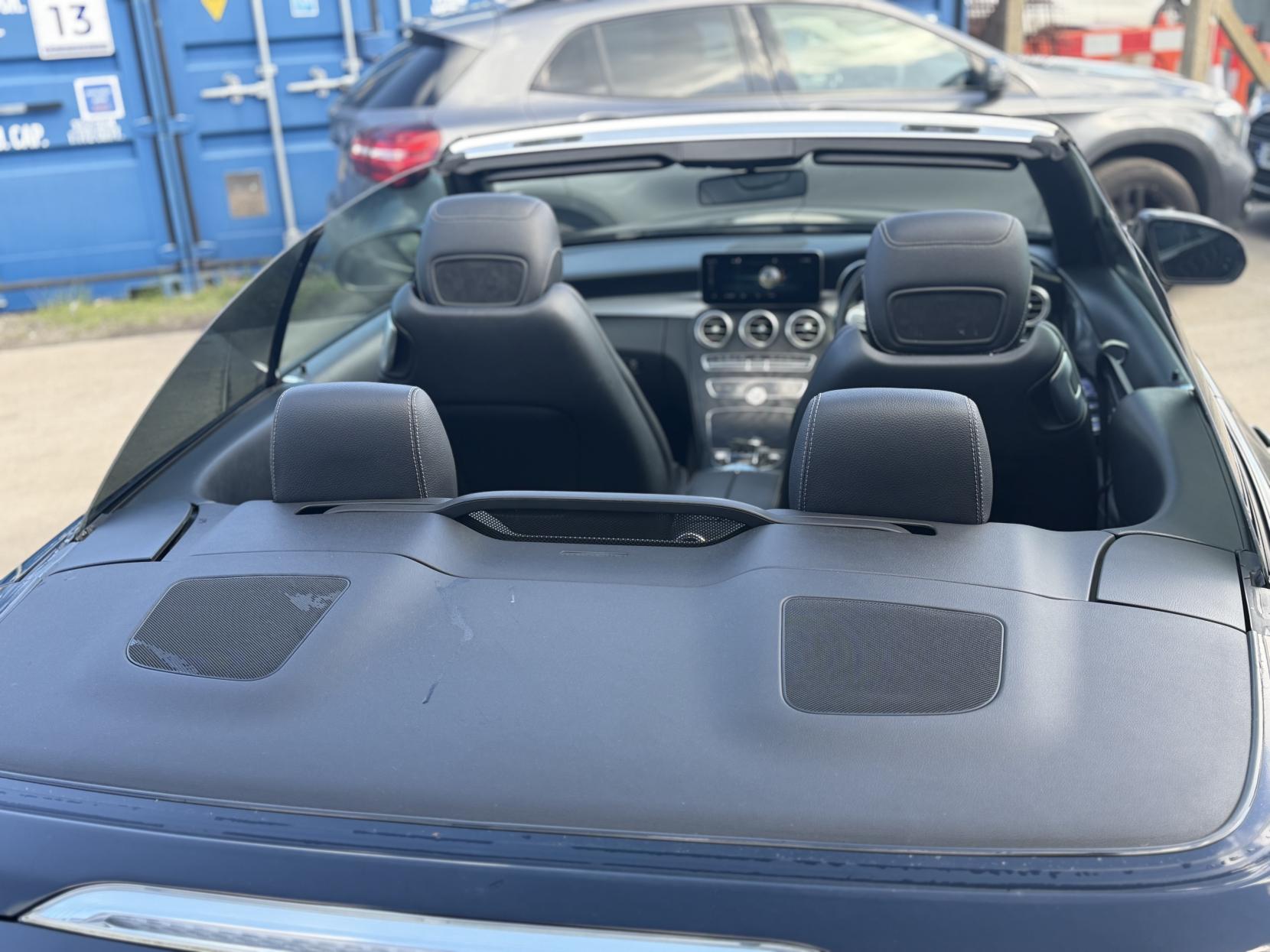 Mercedes-Benz C Class 2.0 C300d AMG Line (Premium) Cabriolet 2dr Diesel G-Tronic+ Euro 6 (s/s) (245 ps)