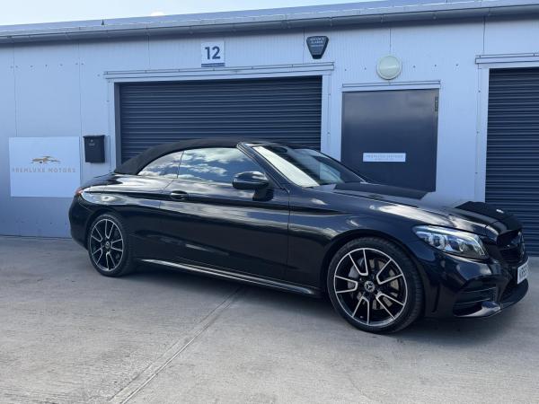 Mercedes-Benz C Class 2.0 C300d AMG Line (Premium) Cabriolet 2dr Diesel G-Tronic+ Euro 6 (s/s) (245 ps)