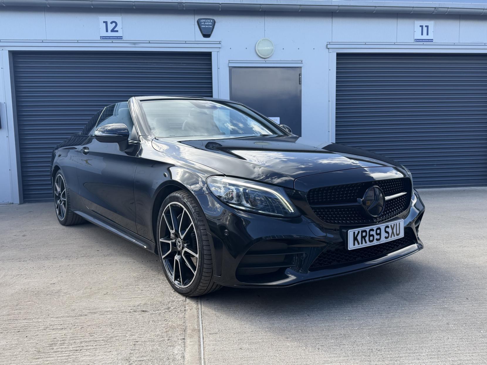 Mercedes-Benz C Class 2.0 C300d AMG Line (Premium) Cabriolet 2dr Diesel G-Tronic+ Euro 6 (s/s) (245 ps)