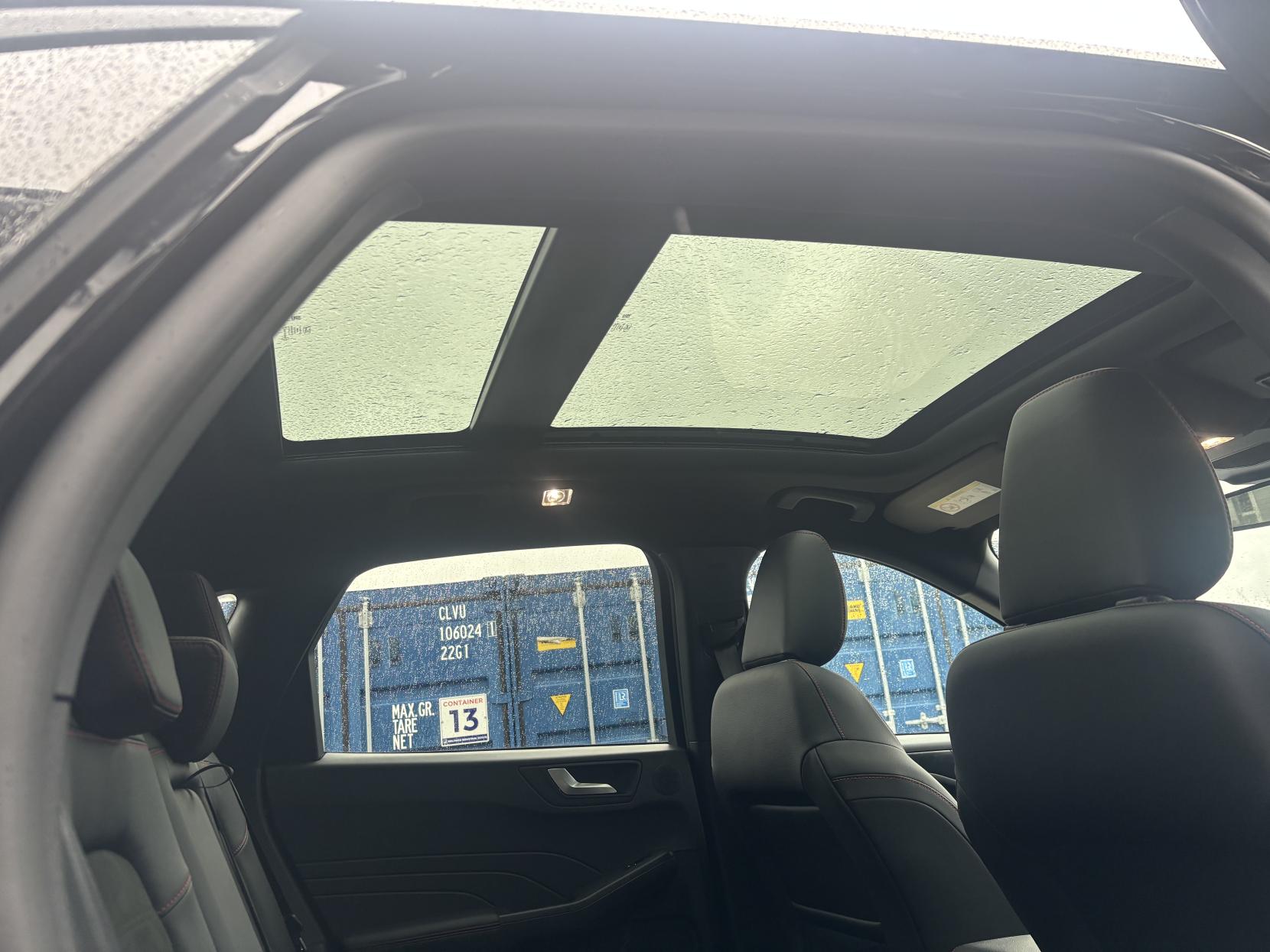 Ford Kuga 2.5h Duratec Black Package Edition SUV 5dr Petrol Hybrid CVT Euro 6 (s/s) (190 ps)
