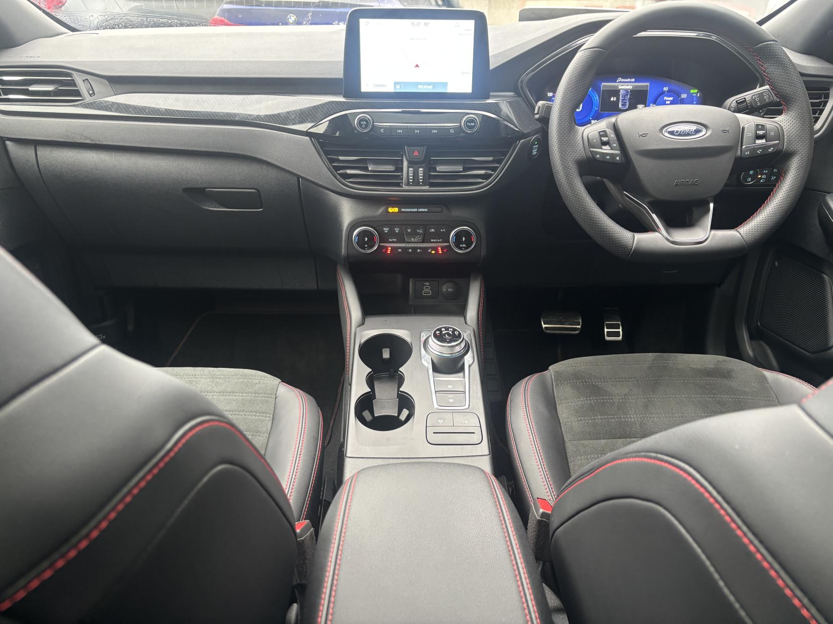 Ford Kuga 2.5h Duratec Black Package Edition SUV 5dr Petrol Hybrid CVT Euro 6 (s/s) (190 ps)