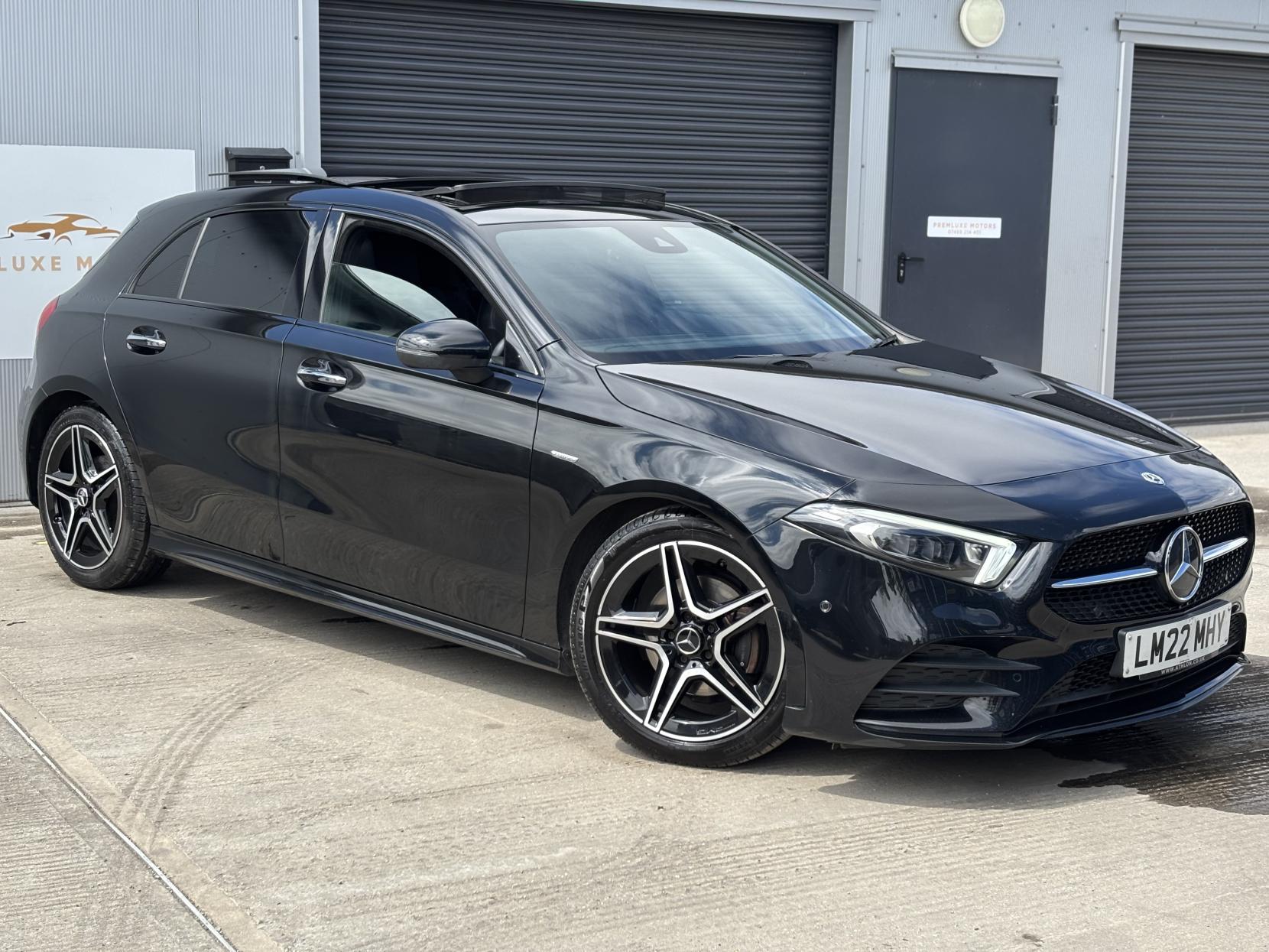 Mercedes-Benz A Class 2.0 A180d AMG Line Edition (Premium Plus) Hatchback 5dr Diesel 8G-DCT Euro 6 (s/s) (116 ps)