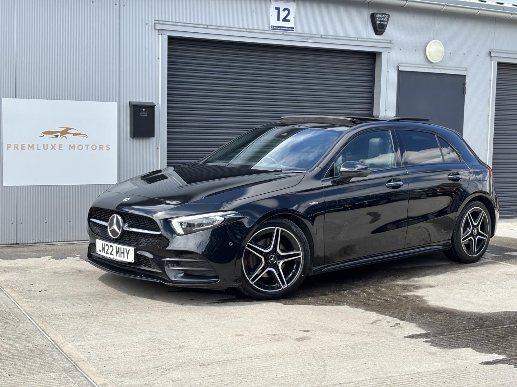Mercedes-Benz A Class 2.0 A180d AMG Line Edition (Premium Plus) Hatchback 5dr Diesel 8G-DCT Euro 6 (s/s) (116 ps)