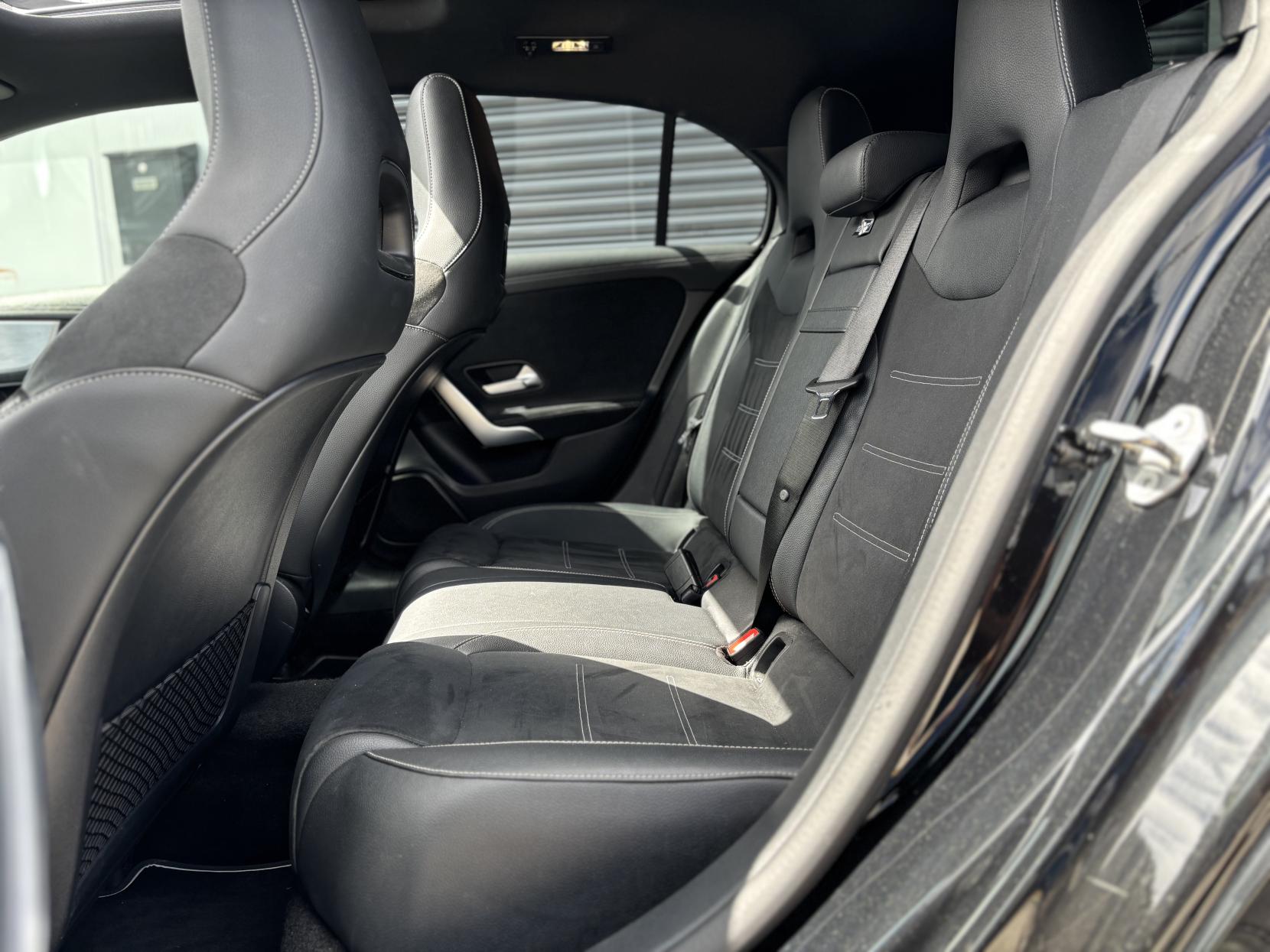 Mercedes-Benz A Class 2.0 A180d AMG Line Edition (Premium Plus) Hatchback 5dr Diesel 8G-DCT Euro 6 (s/s) (116 ps)