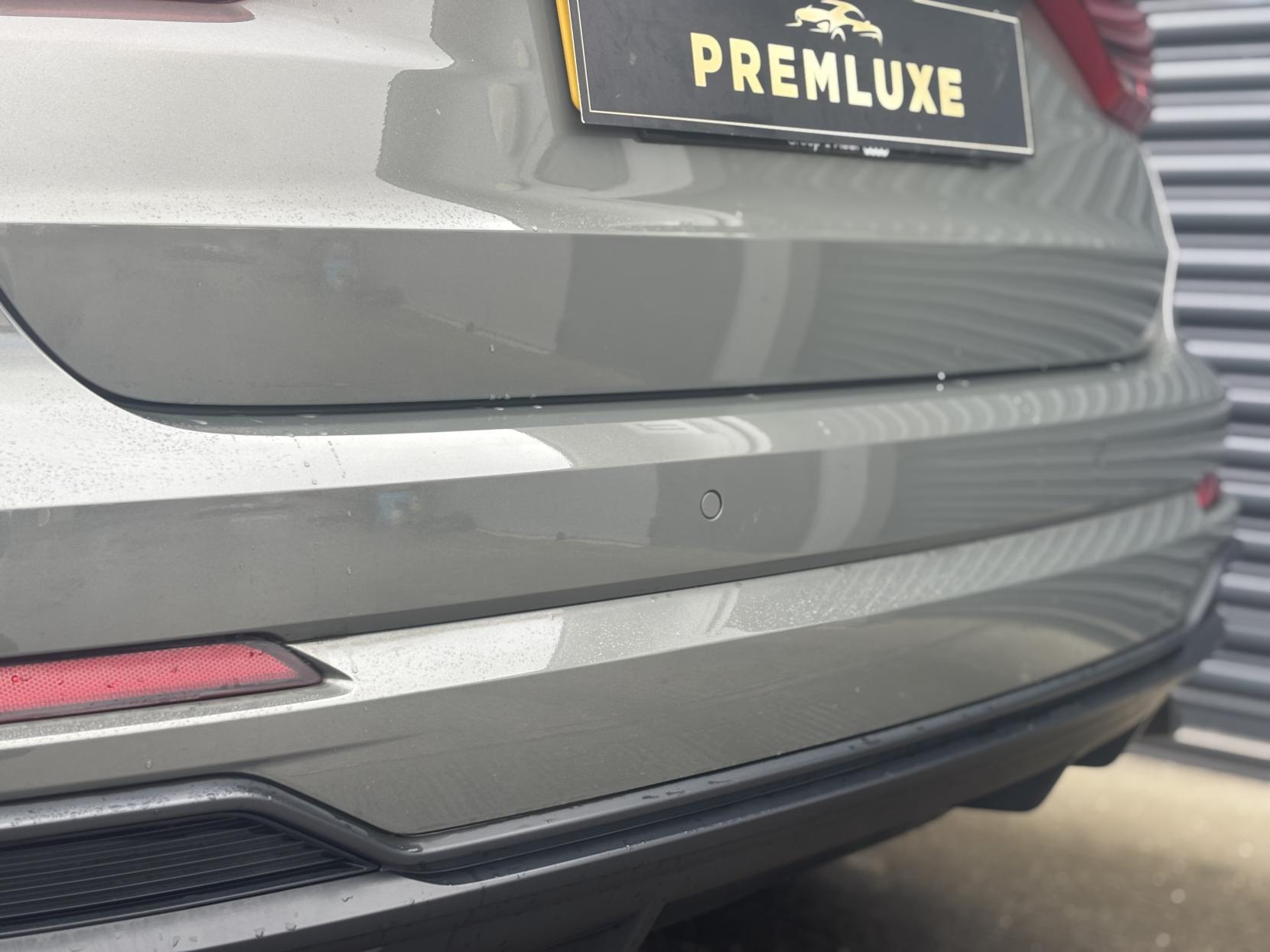 Audi Q3 1.5 TFSI CoD 35 S line SUV 5dr Petrol S Tronic Euro 6 (s/s) (150 ps)