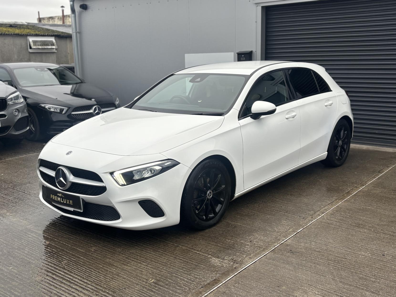 Mercedes-Benz A Class 1.5 A180d Sport Hatchback 5dr Diesel 7G-DCT Euro 6 (s/s) (116 ps)