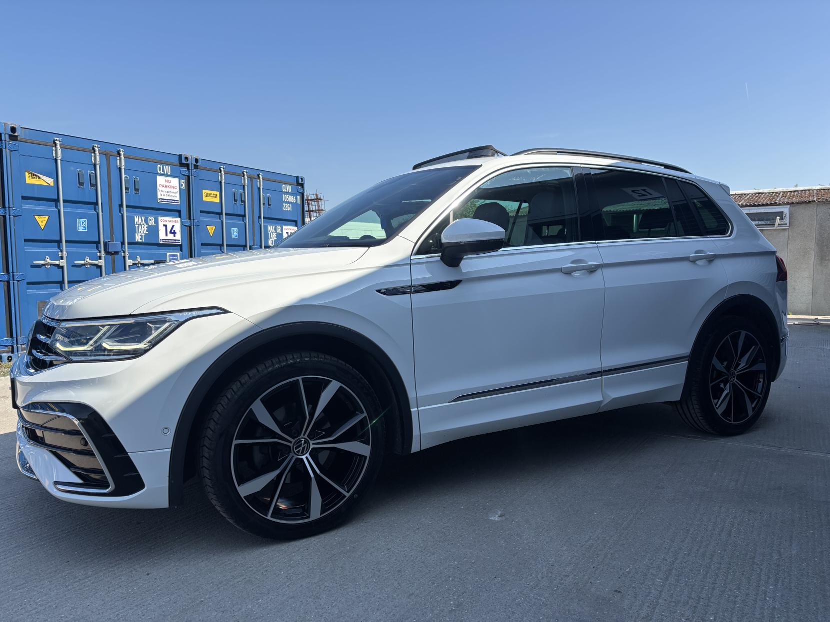 Volkswagen Tiguan 1.5 TSI R-Line SUV 5dr Petrol DSG Euro 6 (s/s) (150 ps)
