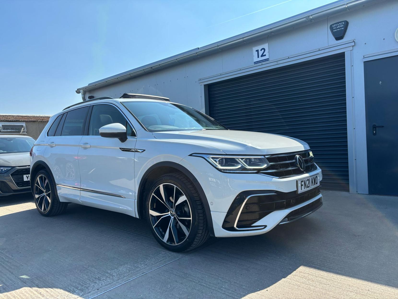 Volkswagen Tiguan 1.5 TSI R-Line SUV 5dr Petrol DSG Euro 6 (s/s) (150 ps)