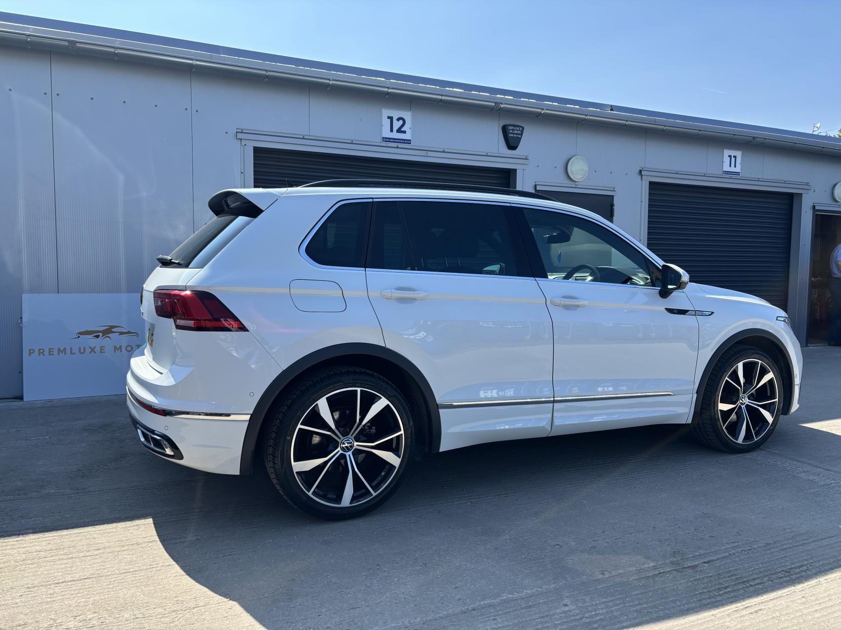 Volkswagen Tiguan 1.5 TSI R-Line SUV 5dr Petrol DSG Euro 6 (s/s) (150 ps)