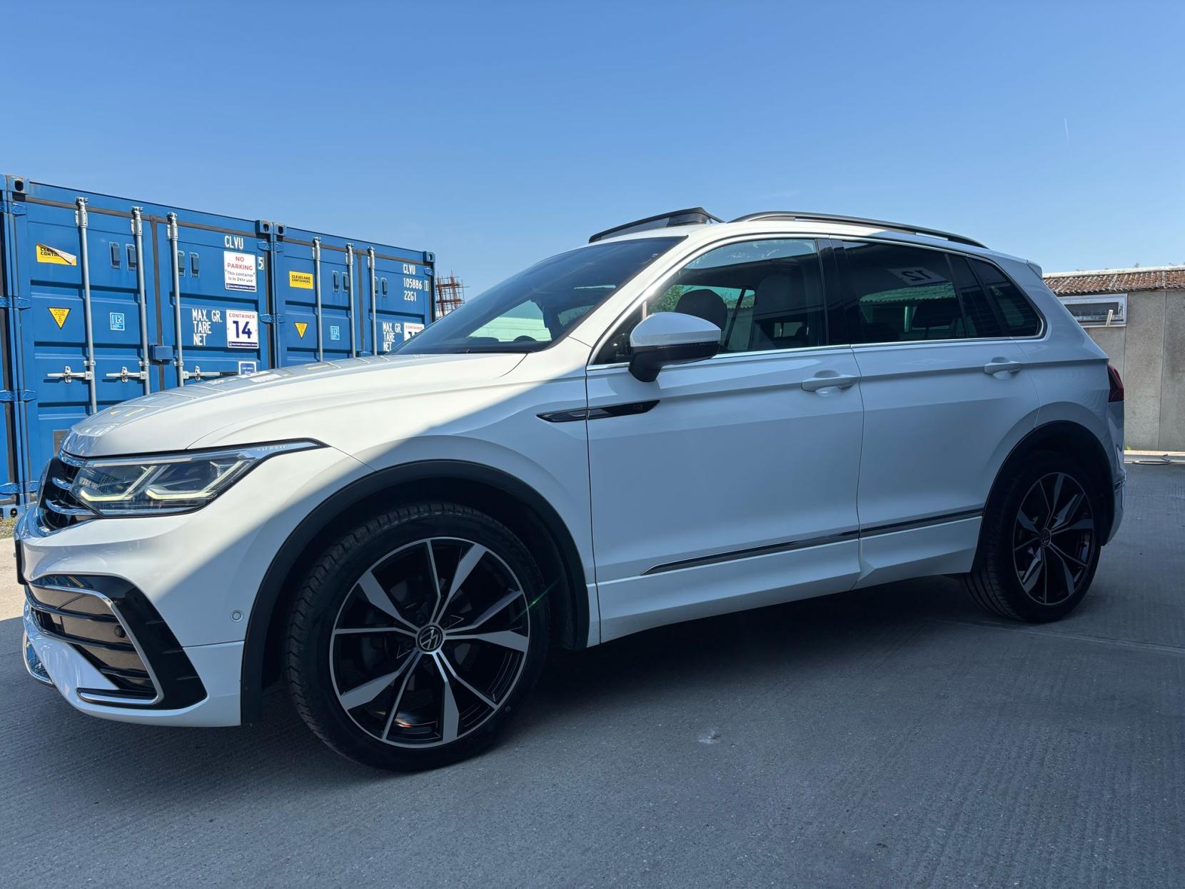 Volkswagen Tiguan 1.5 TSI R-Line SUV 5dr Petrol DSG Euro 6 (s/s) (150 ps)