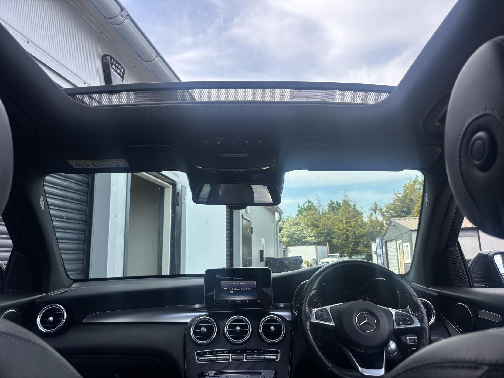 Mercedes-Benz GLC 2.1 GLC250d AMG Line (Premium) SUV 5dr Diesel G-Tronic+ 4MATIC Euro 6 (s/s) (204 ps)