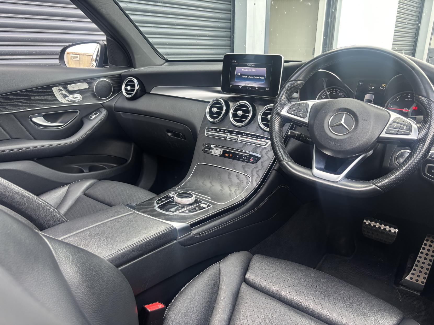 Mercedes-Benz GLC 2.1 GLC250d AMG Line (Premium) SUV 5dr Diesel G-Tronic+ 4MATIC Euro 6 (s/s) (204 ps)