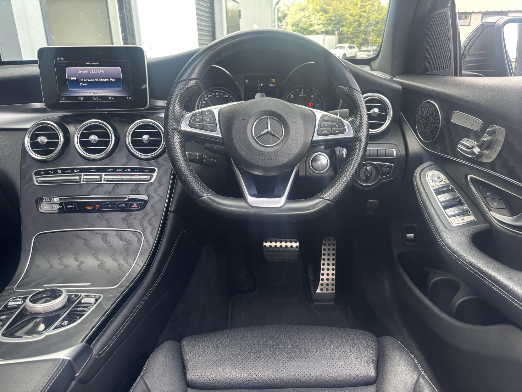 Mercedes-Benz GLC 2.1 GLC250d AMG Line (Premium) SUV 5dr Diesel G-Tronic+ 4MATIC Euro 6 (s/s) (204 ps)