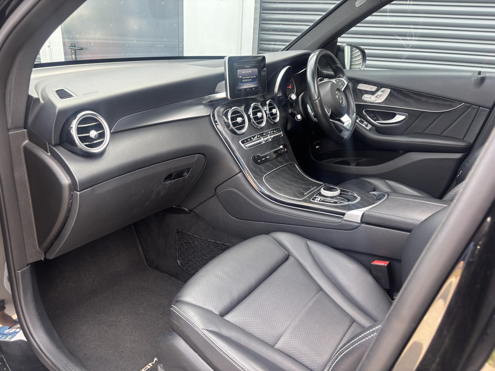 Mercedes-Benz GLC 2.1 GLC250d AMG Line (Premium) SUV 5dr Diesel G-Tronic+ 4MATIC Euro 6 (s/s) (204 ps)