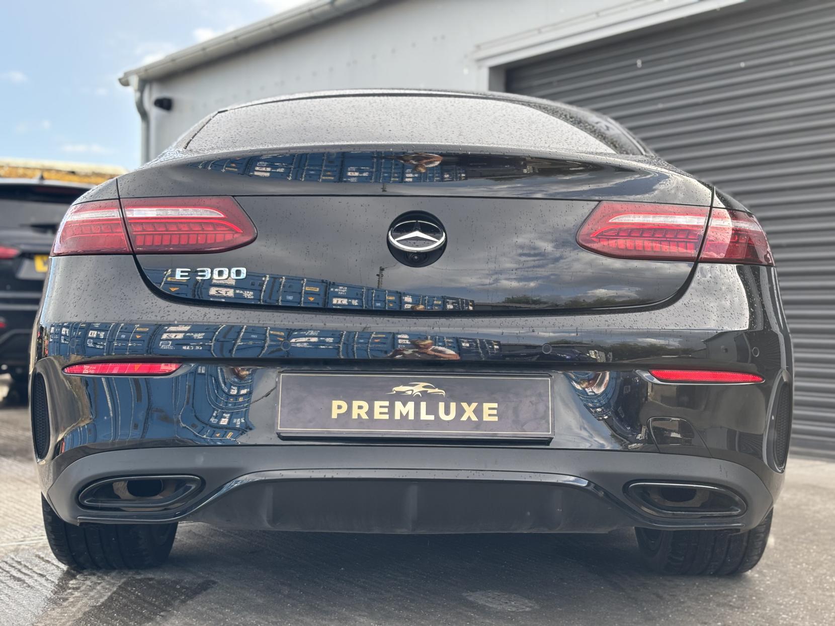 Mercedes-Benz E Class 2.0 E300 GPF AMG Line (Premium) Coupe 2dr Petrol G-Tronic+ Euro 6 (s/s) (245 ps)