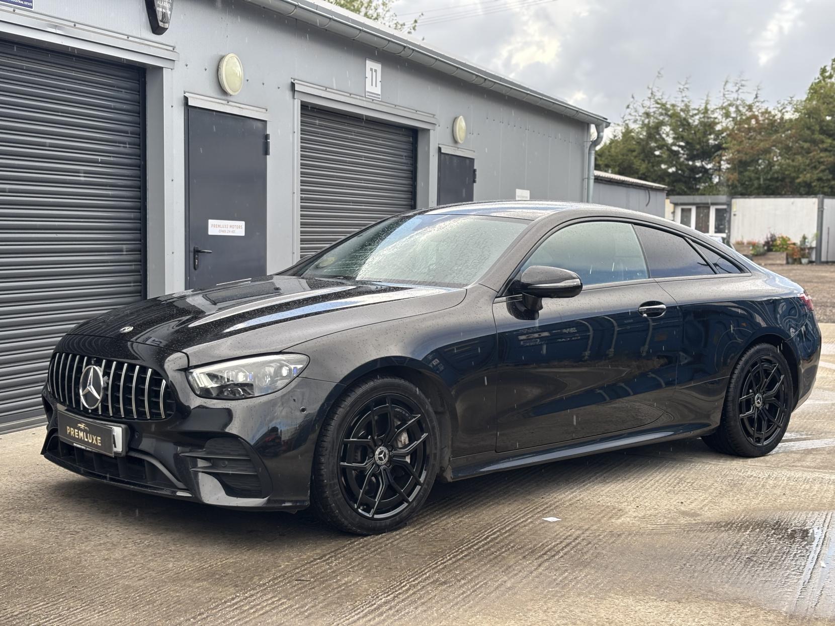 Mercedes-Benz E Class 2.0 E300 GPF AMG Line (Premium) Coupe 2dr Petrol G-Tronic+ Euro 6 (s/s) (245 ps)