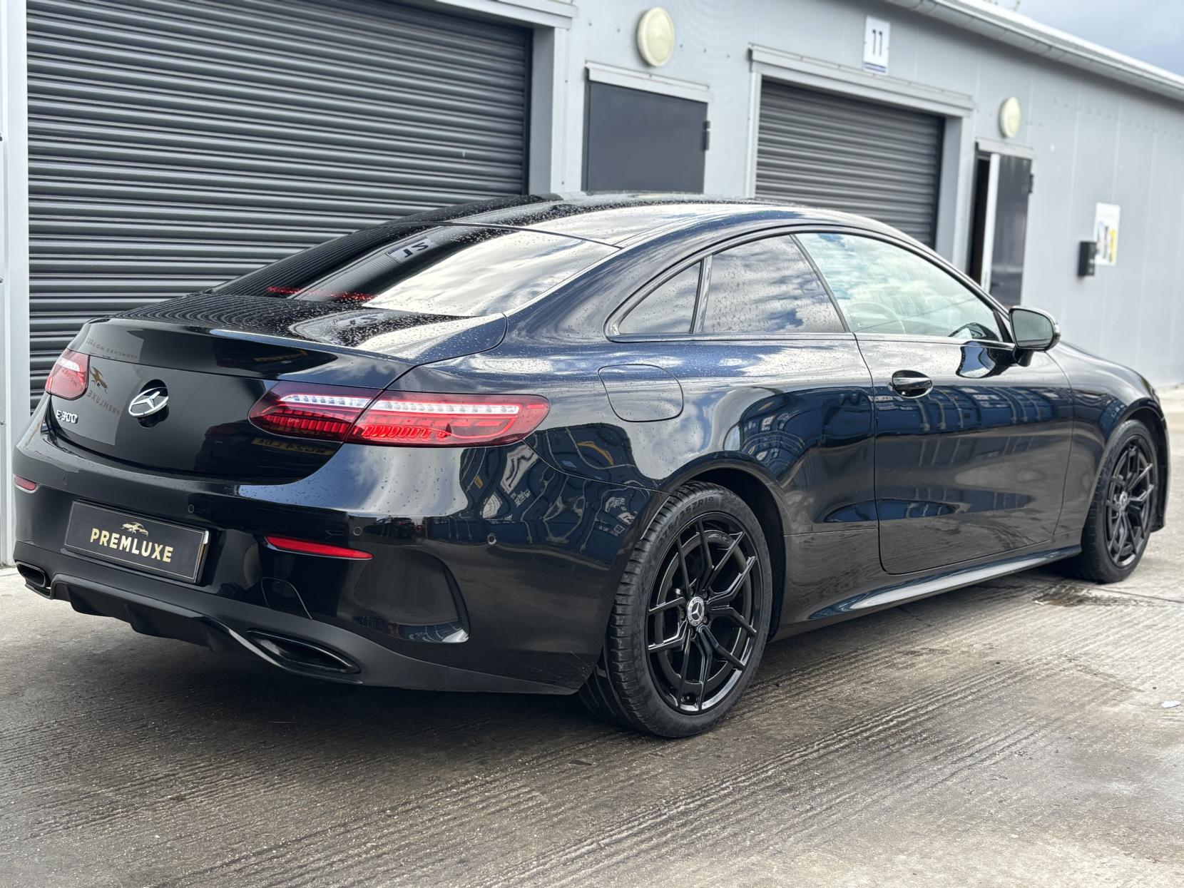 Mercedes-Benz E Class 2.0 E300 GPF AMG Line (Premium) Coupe 2dr Petrol G-Tronic+ Euro 6 (s/s) (245 ps)