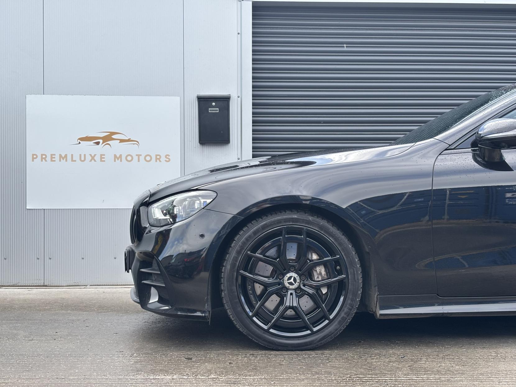 Mercedes-Benz E Class 2.0 E300 GPF AMG Line (Premium) Coupe 2dr Petrol G-Tronic+ Euro 6 (s/s) (245 ps)
