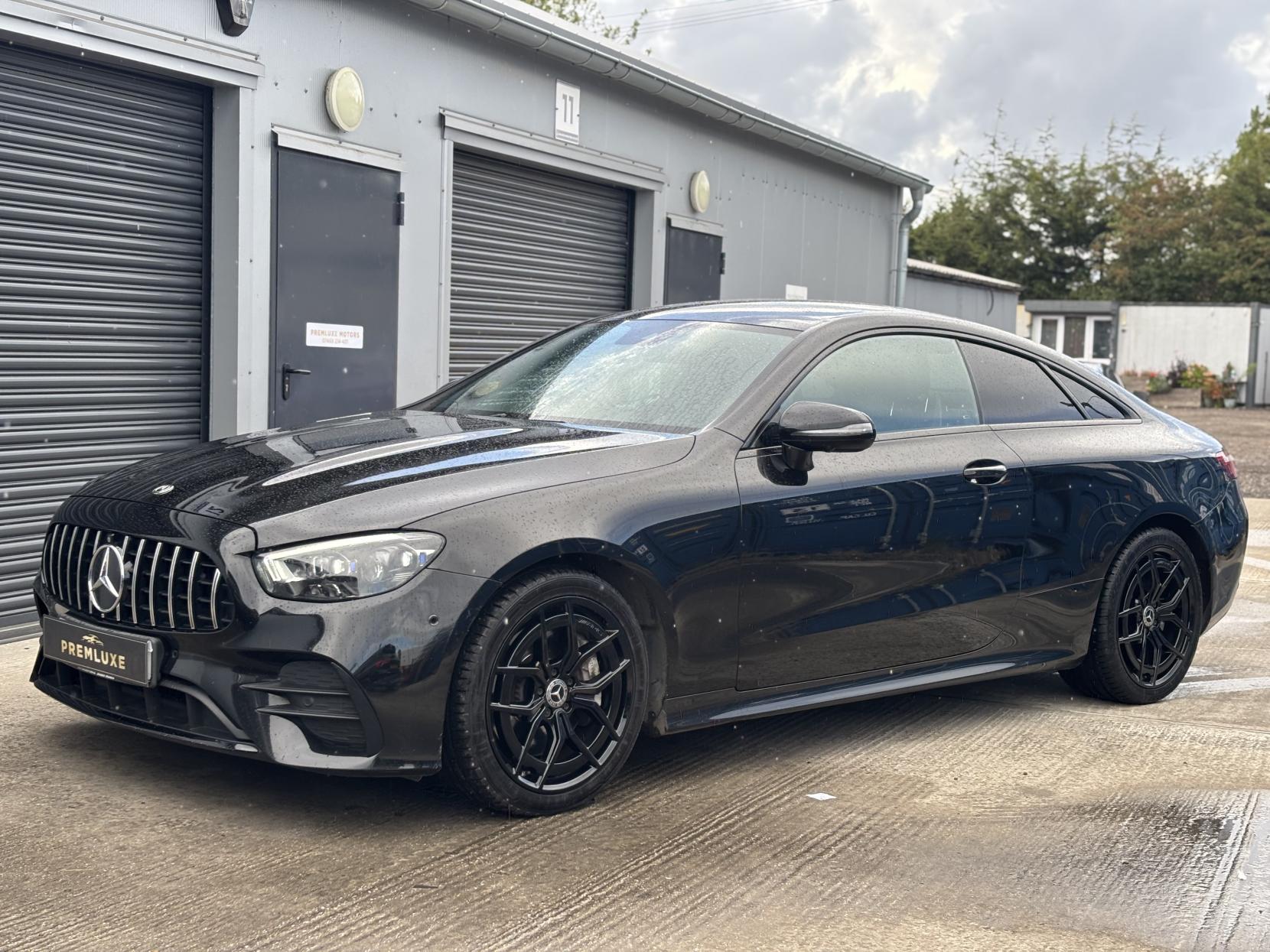 Mercedes-Benz E Class 2.0 E300 GPF AMG Line (Premium) Coupe 2dr Petrol G-Tronic+ Euro 6 (s/s) (245 ps)