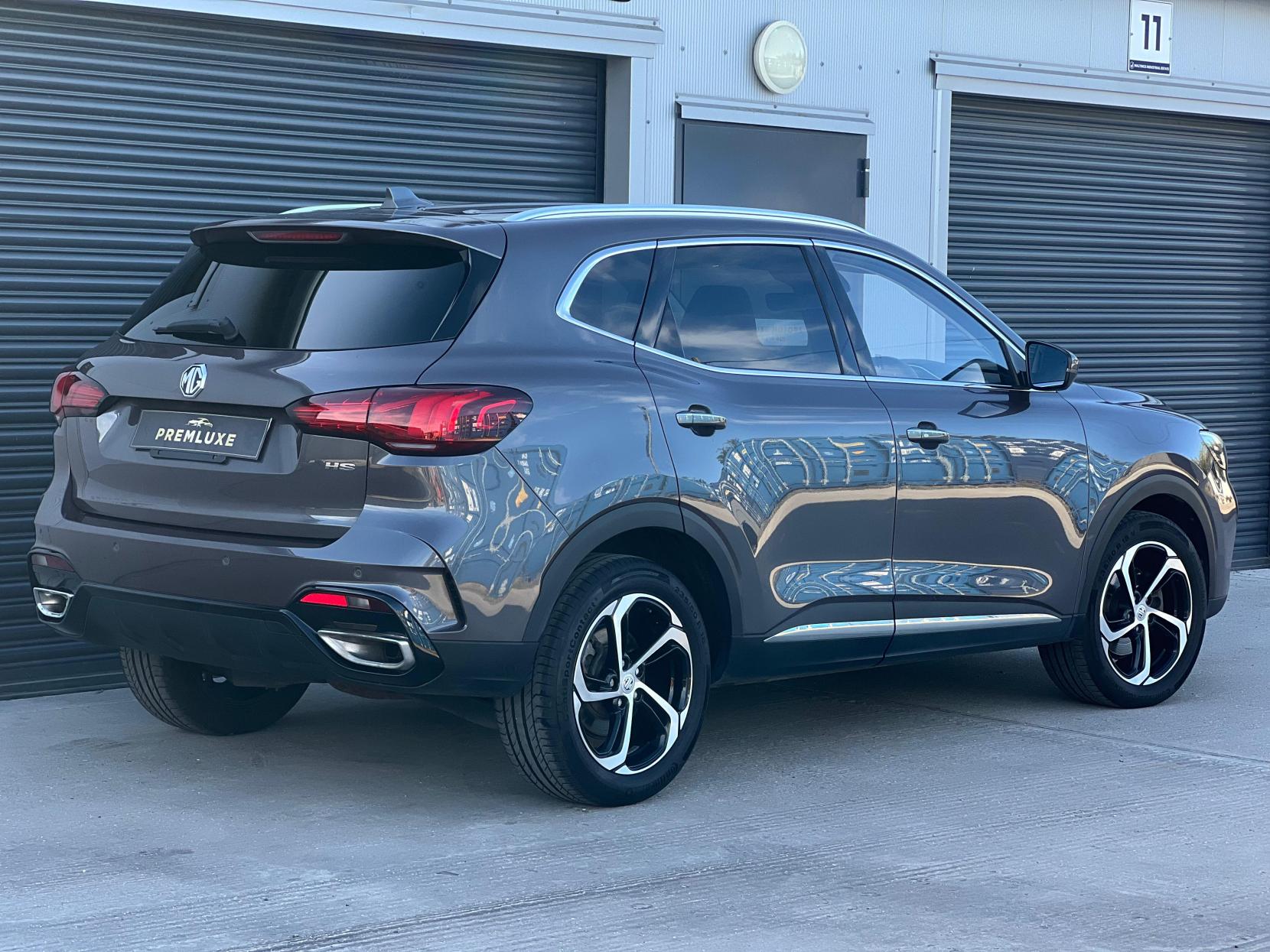 MG MG HS 1.5 T-GDI Trophy SUV 5dr Petrol DCT Euro 6 (s/s) (162 ps)