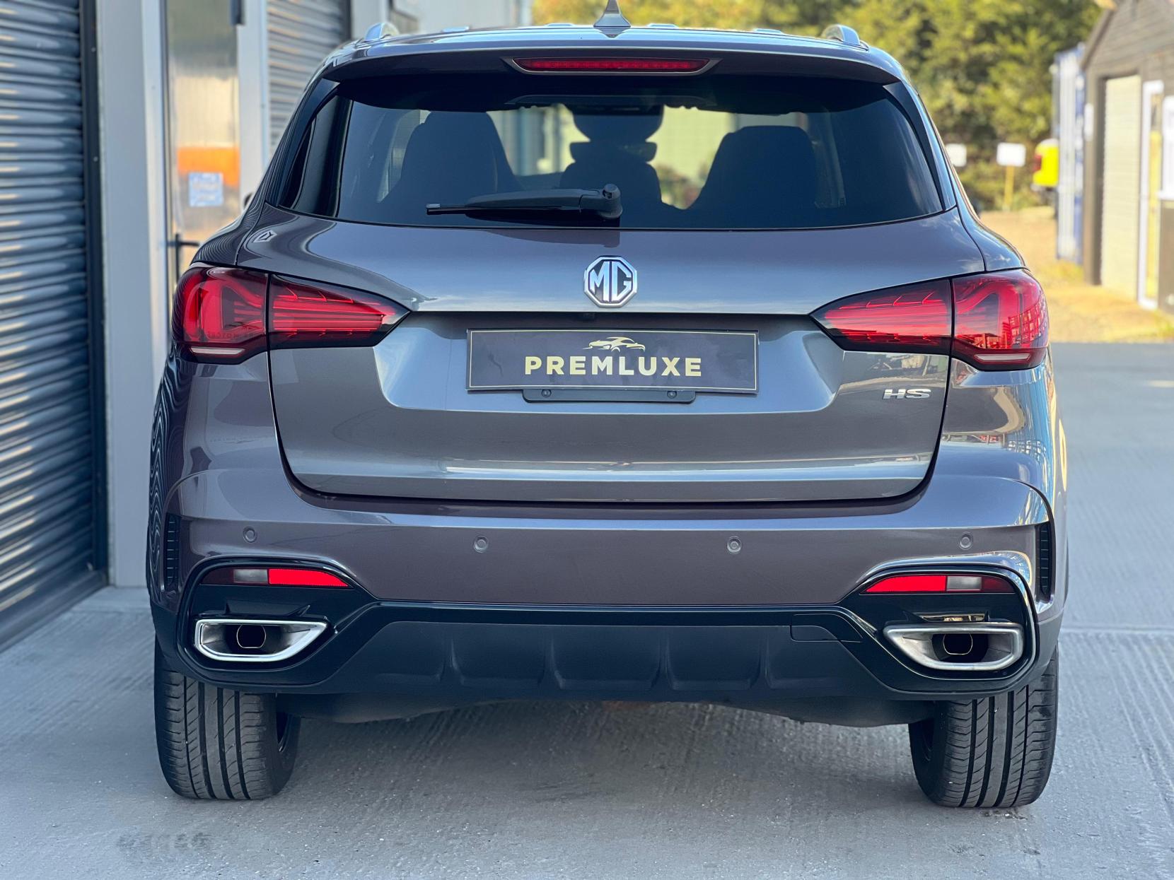 MG MG HS 1.5 T-GDI Trophy SUV 5dr Petrol DCT Euro 6 (s/s) (162 ps)