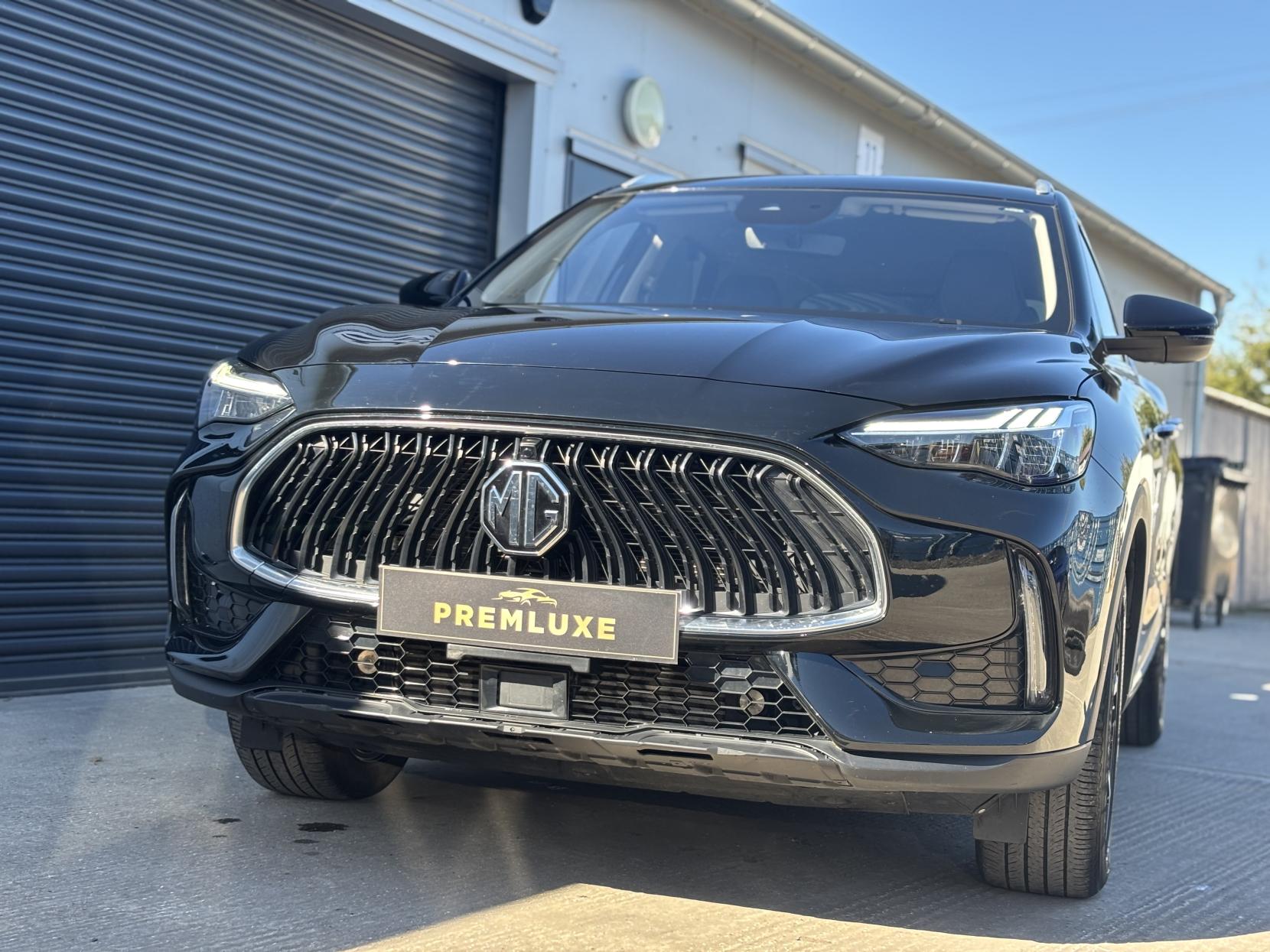 MG MG HS 1.5 T-GDI Trophy SUV 5dr Petrol DCT Euro 6 (s/s) (162 ps)