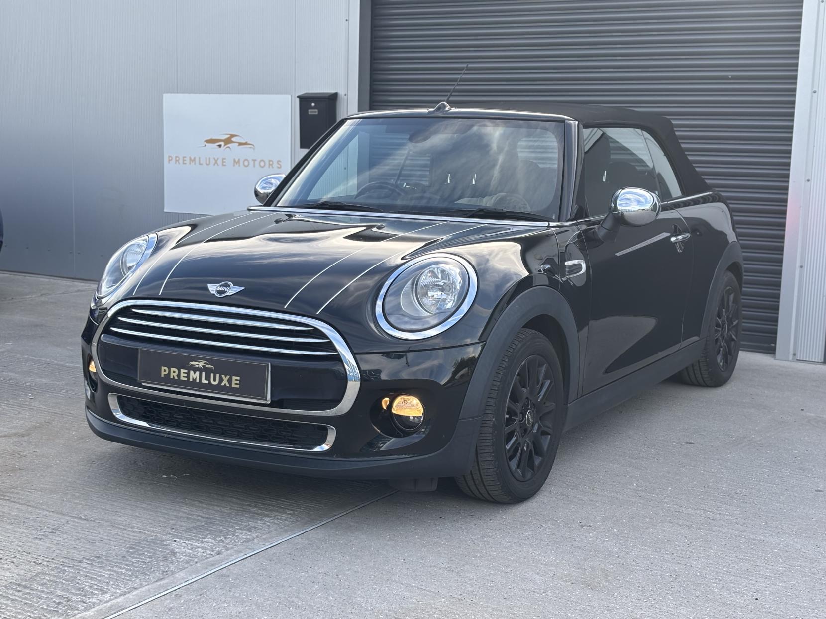 MINI Convertible 1.5 Cooper Convertible 2dr Petrol Manual Euro 6 (s/s) (136 ps)