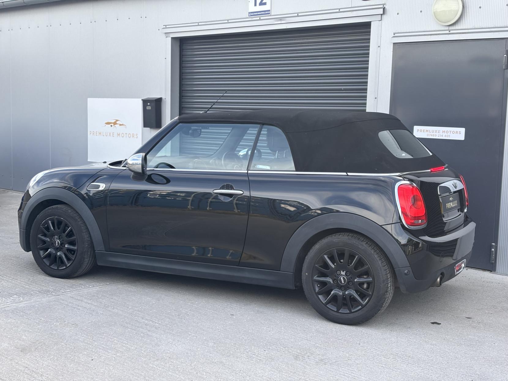 MINI Convertible 1.5 Cooper Convertible 2dr Petrol Manual Euro 6 (s/s) (136 ps)