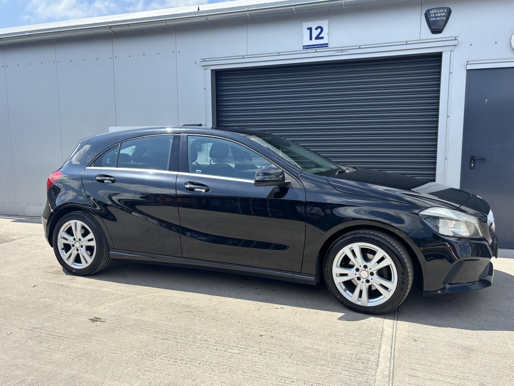 Mercedes-Benz A Class 1.5 A180d Sport Hatchback 5dr Diesel Manual Euro 6 (s/s) (109 ps)