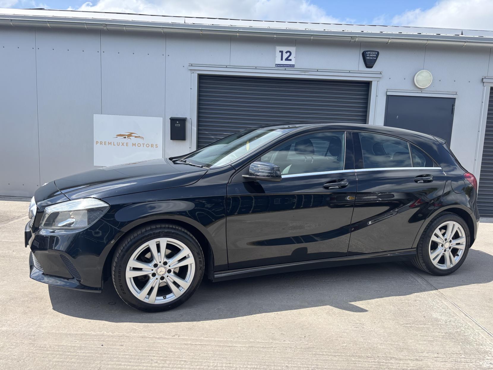 Mercedes-Benz A Class 1.5 A180d Sport Hatchback 5dr Diesel Manual Euro 6 (s/s) (109 ps)
