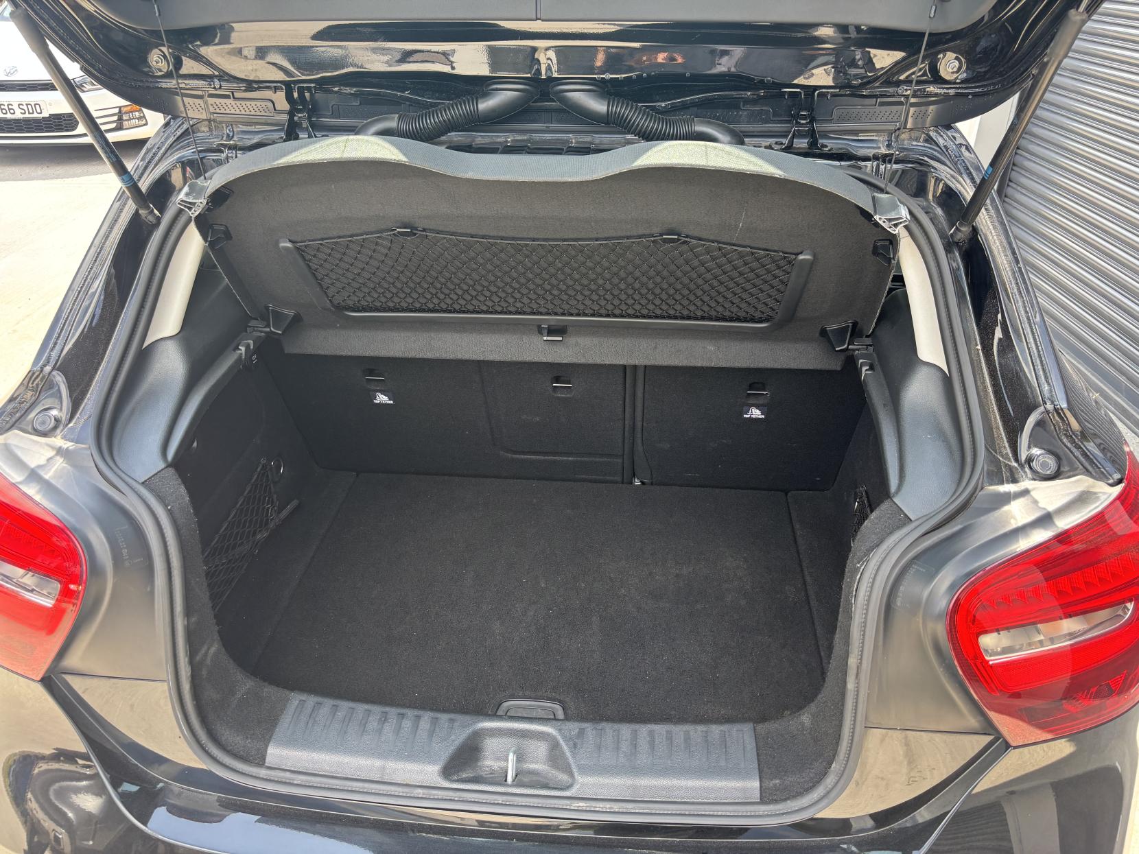 Mercedes-Benz A Class 1.5 A180d Sport Hatchback 5dr Diesel Manual Euro 6 (s/s) (109 ps)
