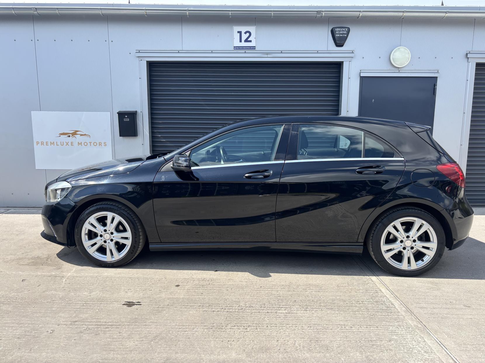 Mercedes-Benz A Class 1.5 A180d Sport Hatchback 5dr Diesel Manual Euro 6 (s/s) (109 ps)