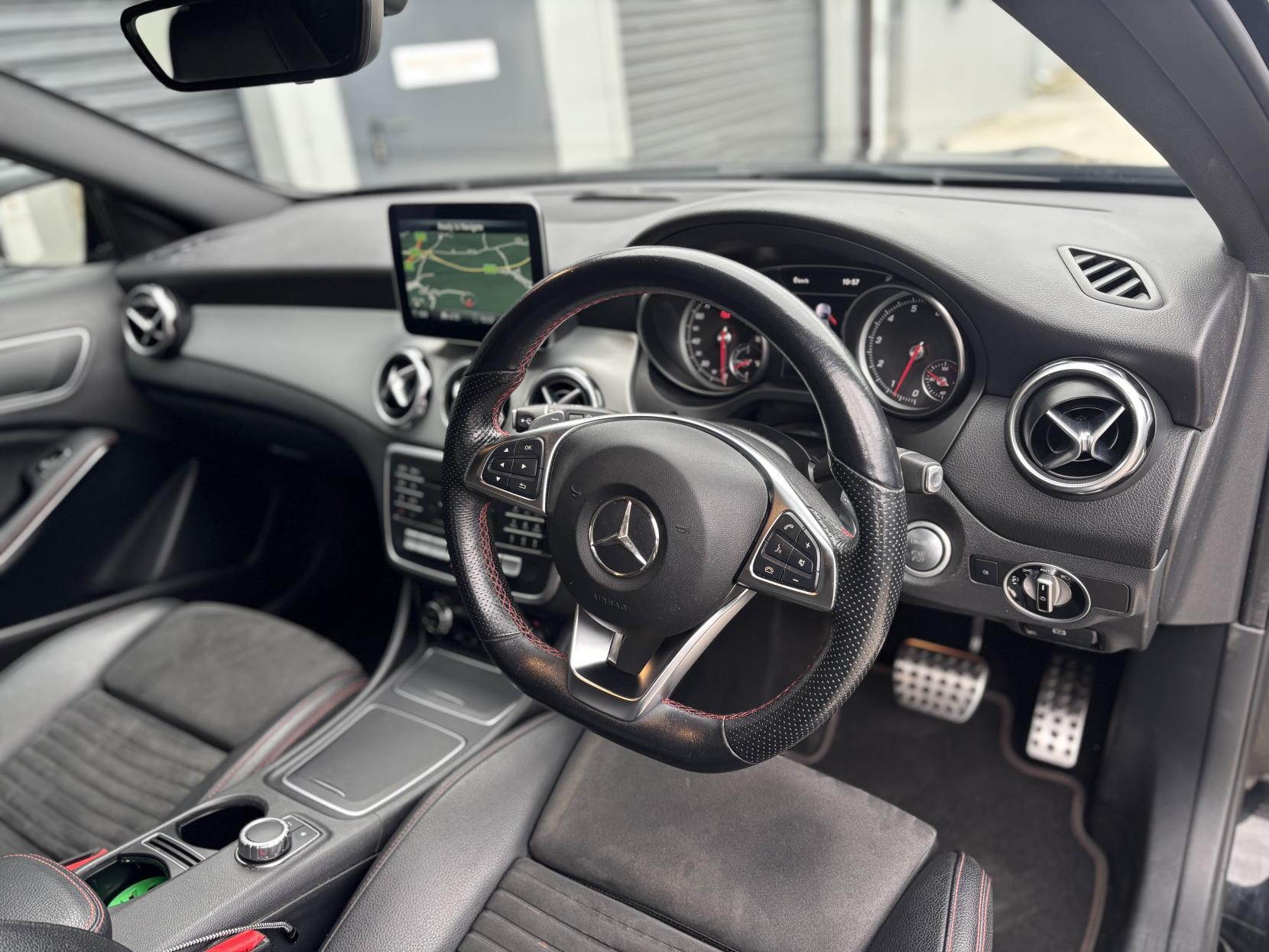 Mercedes-Benz GLA 1.6 GLA180 AMG Line Edition SUV 5dr Petrol 7G-DCT Euro 6 (s/s) (122 ps)