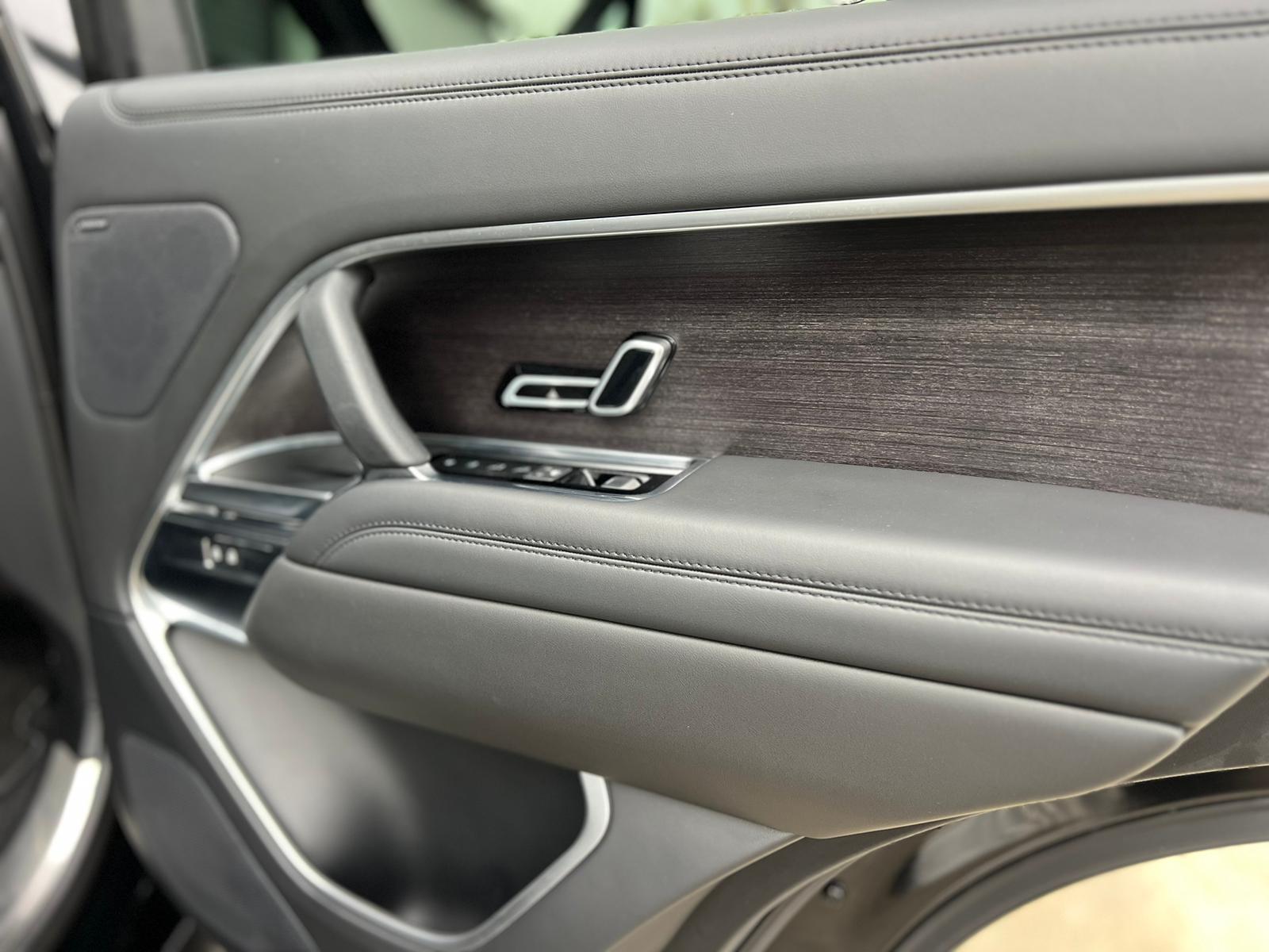 Land Rover Range Rover 3.0 P400 MHEV SE SUV 5dr Petrol Auto 4WD Euro 6 (s/s) (400 ps)