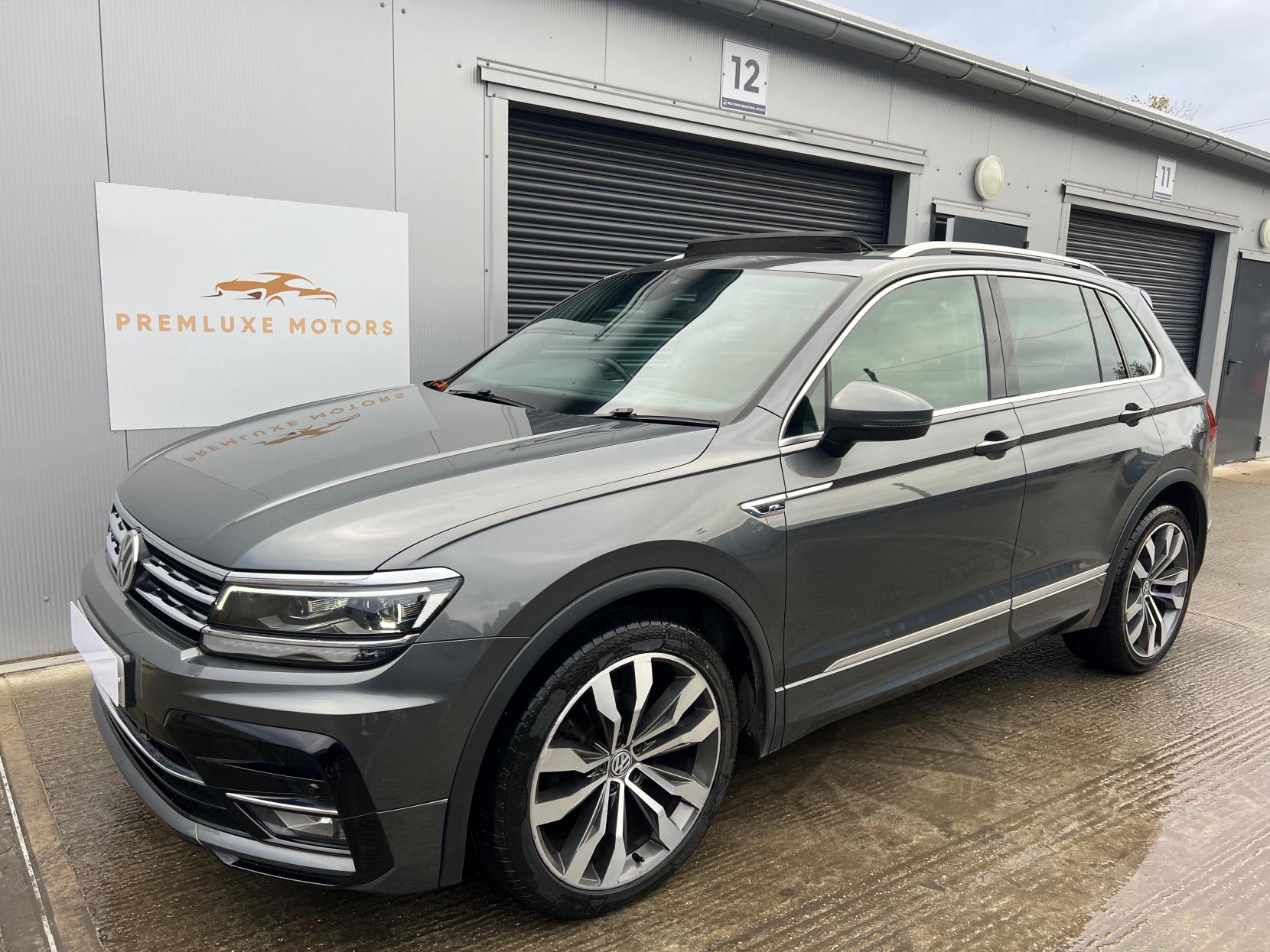 Volkswagen Tiguan 2.0 TDI R-Line SUV 5dr Diesel DSG 4Motion Euro 6 (s/s) (150 ps)
