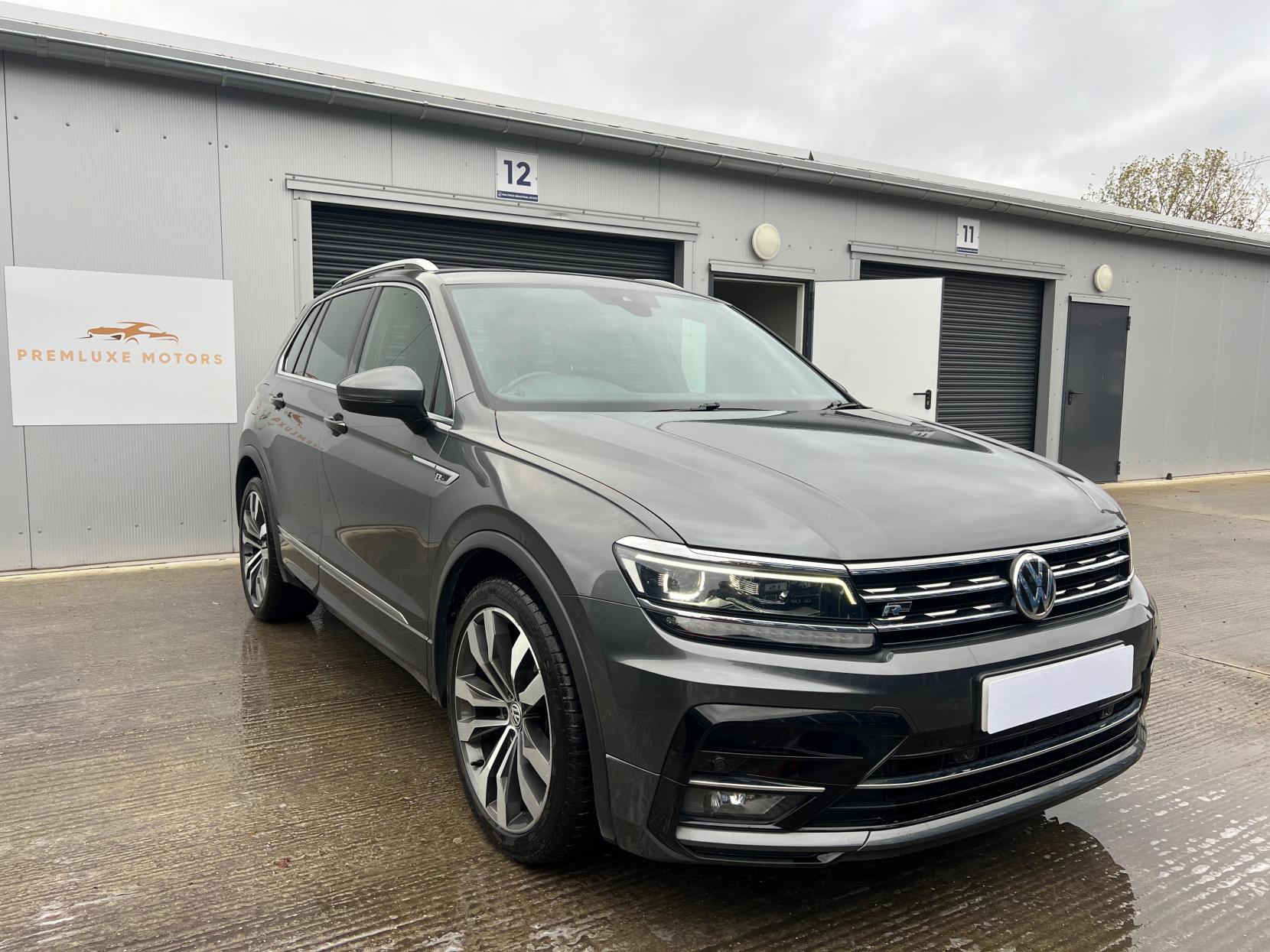 Volkswagen Tiguan 2.0 TDI R-Line SUV 5dr Diesel DSG 4Motion Euro 6 (s/s) (150 ps)